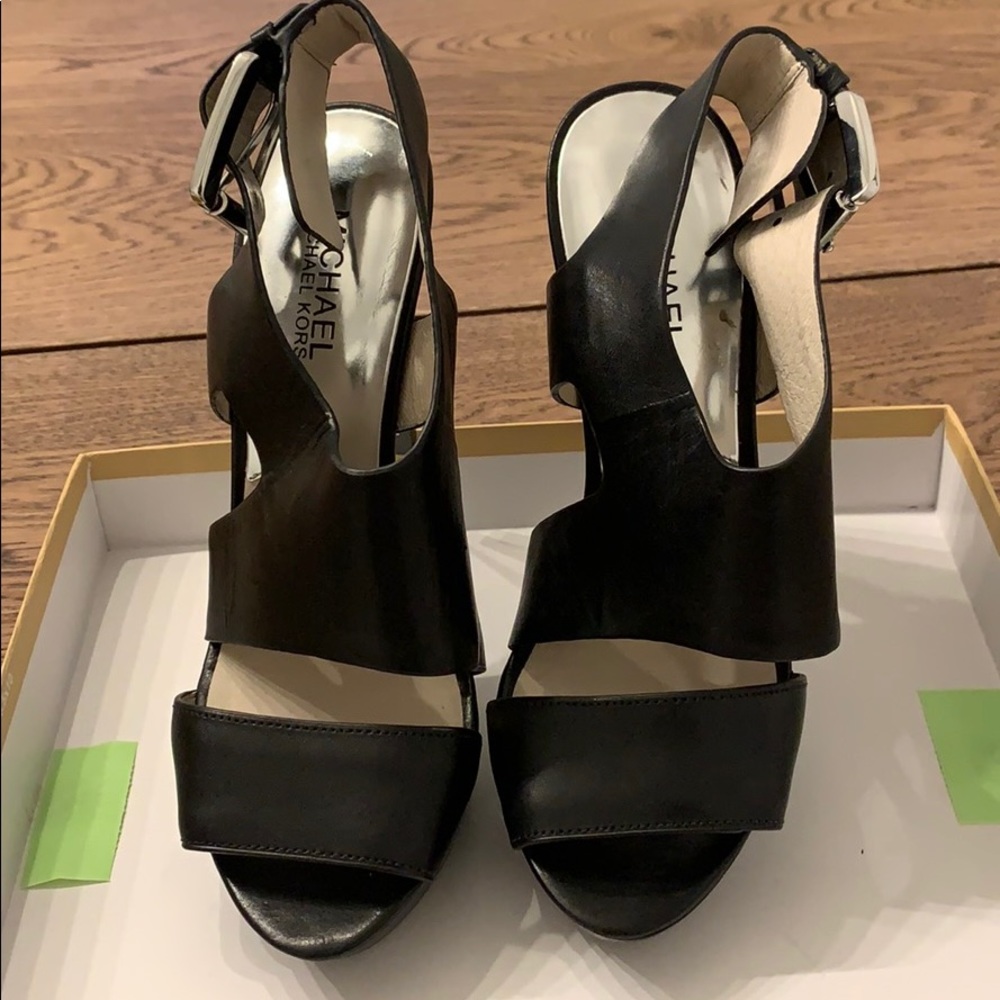 Michael Kors Carla Platform